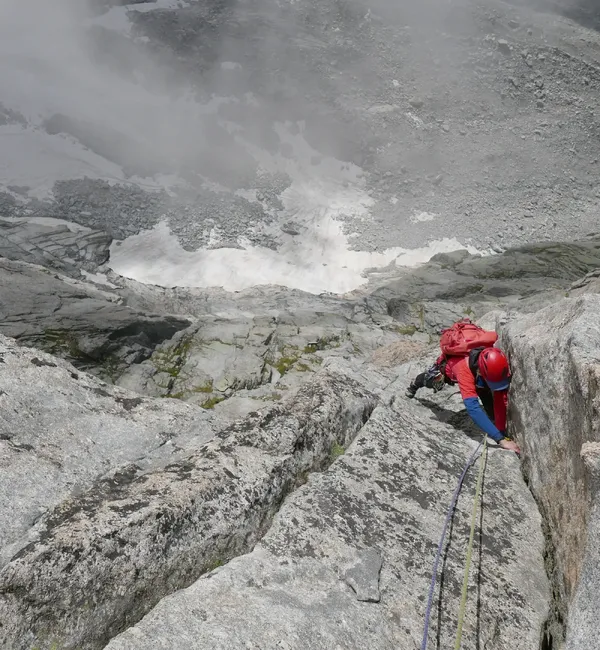Spigolo Vinci al Pizzo Cengalo