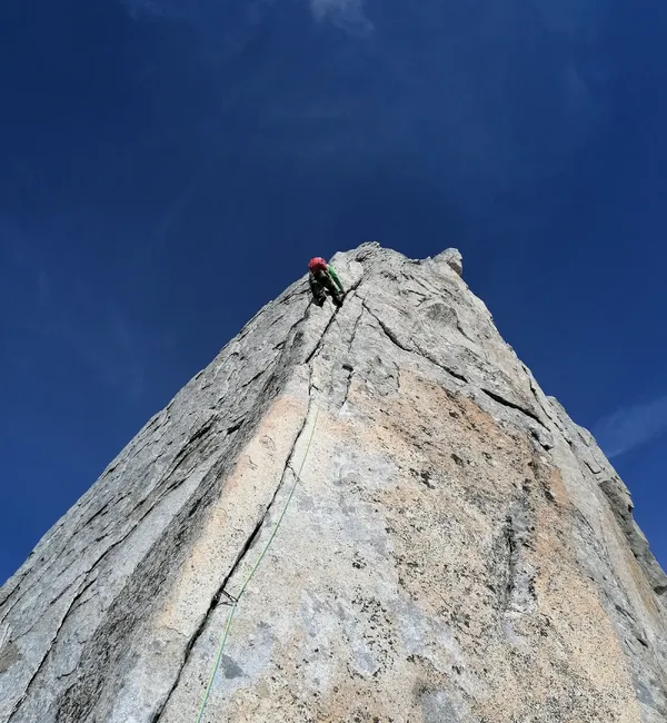 Spigolo Vinci al Pizzo Cengalo