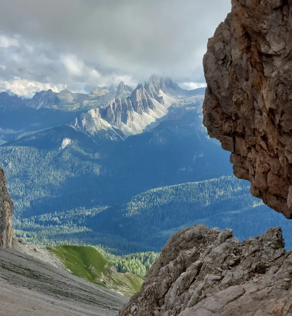 Vacanza Arrampicata Dolomiti | Climbing Week tra Vie Multipitch e Laghi Alpini