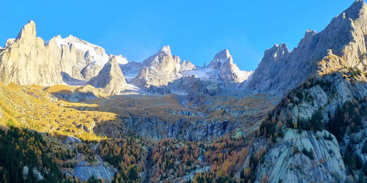 Sentiero Roma "Variante Gigiat": il trekking perfetto in Val Masino